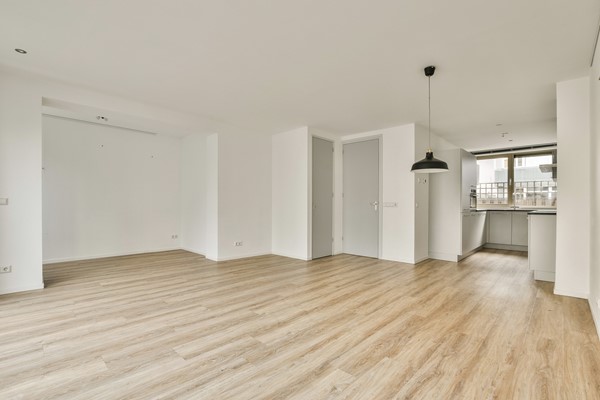 Medium property photo - Burmandwarsstraat 1, 1091 SL Amsterdam